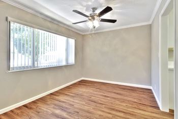 Hardwood floors at laurel grove apartments
